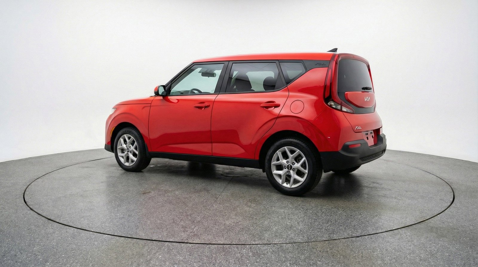 Used 2025 Kia Soul LX w/ LX Technology Package FWD image 5