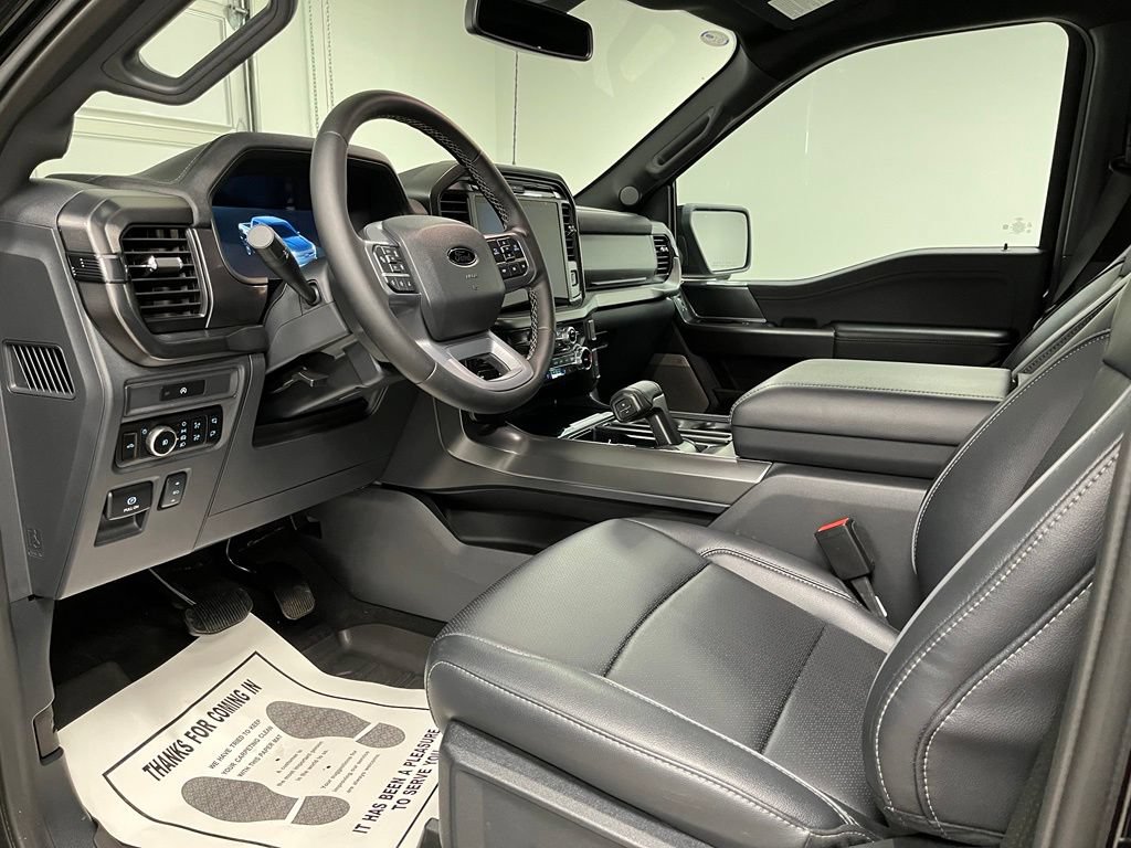 Used 2025 Ford F150 Lariat AWD/4WD image 20