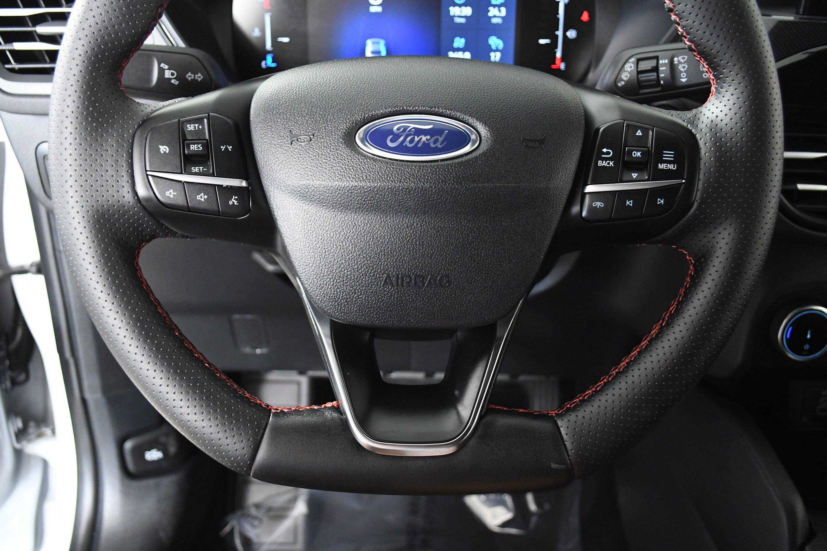 Used 2025 Ford Escape ST-Line Select image 10