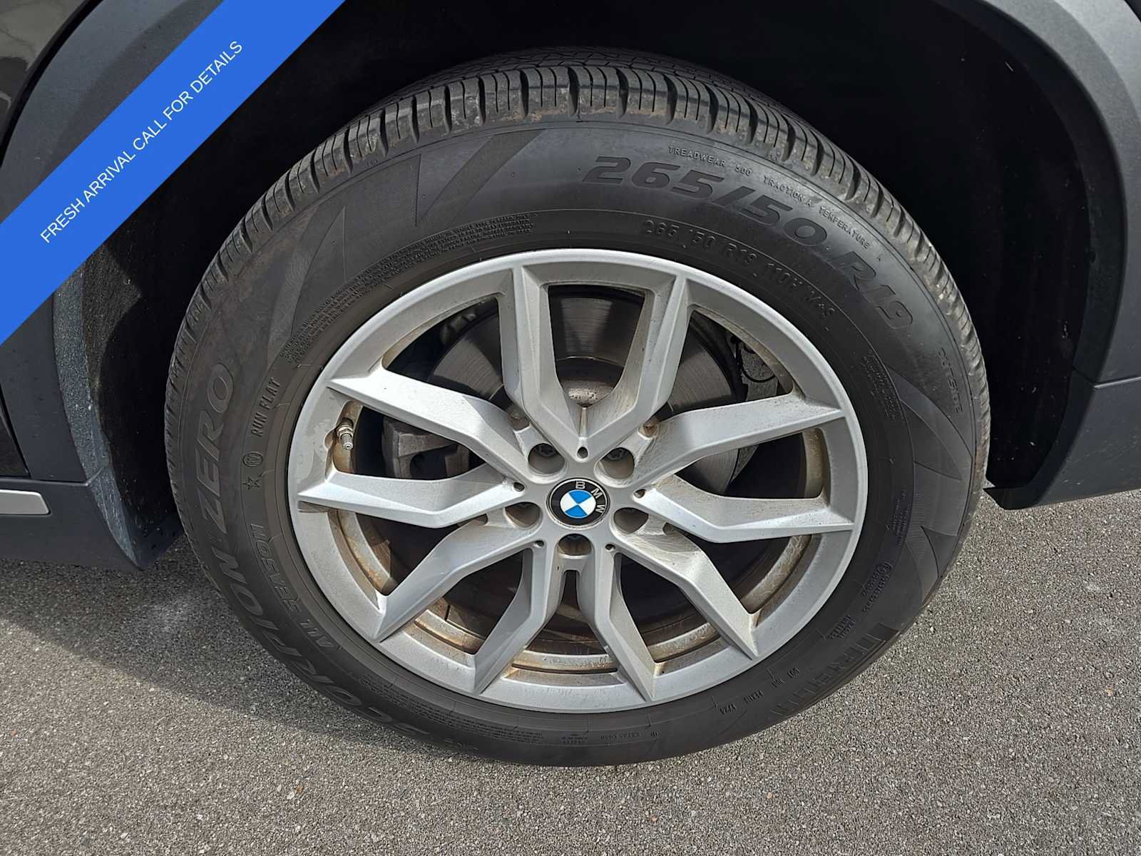 Used 2022 BMW X5 xDrive40i w/ Executive Package AWD/4WD image 3