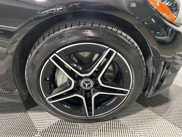 Used 2023 Mercedes-Benz C 300 4MATIC Coupe image 32