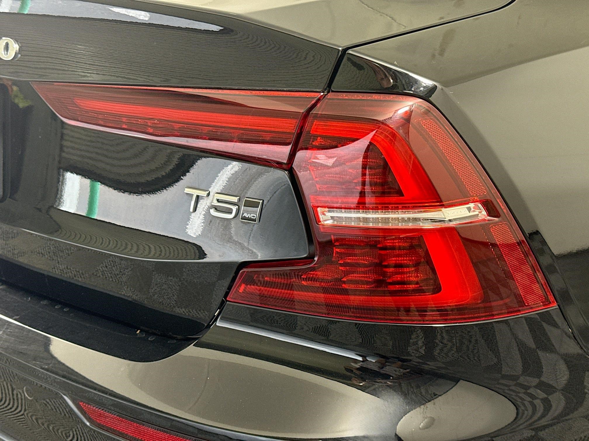 Used 2021 Volvo S60 T5 Inscription AWD/4WD image 34