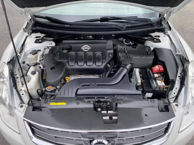 Used 2012 Nissan Altima 2.5 SL w/ 2.5SL Pkg FWD image 8