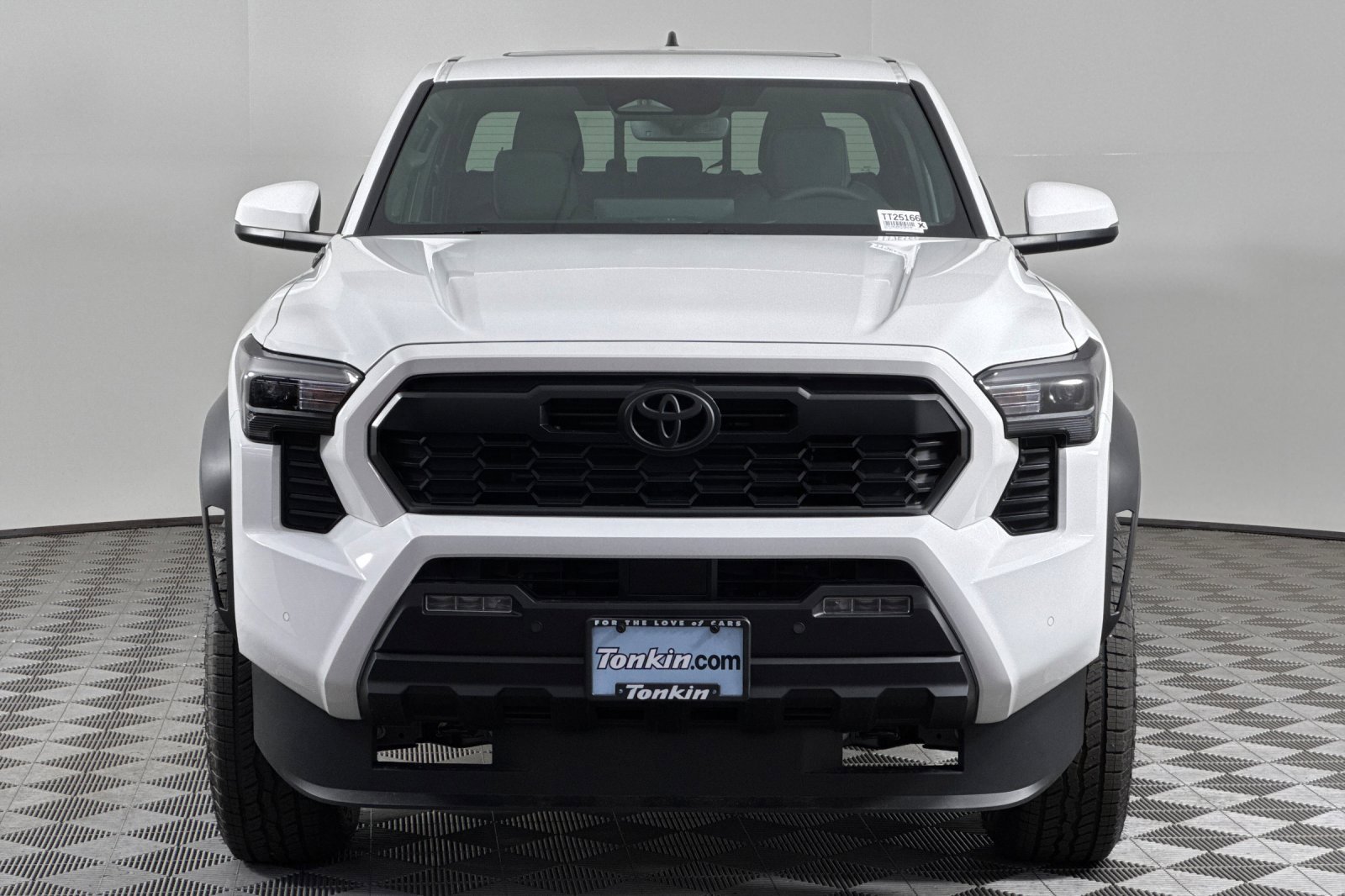 New 2025 Toyota Tacoma TRD Off-Road image 9