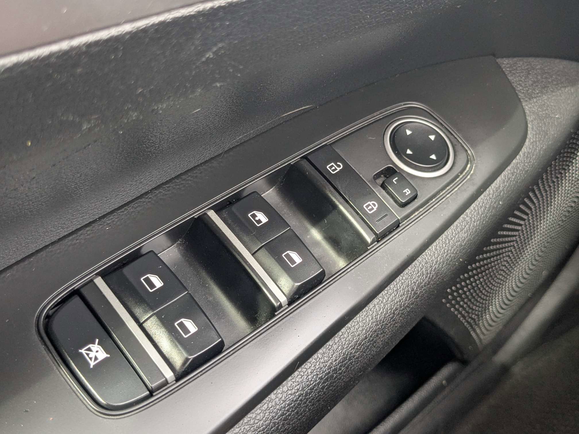 Used 2022 Kia Forte LXS FWD image 27
