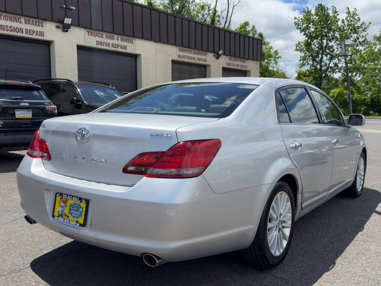 Used 2008 Toyota Avalon Limited FWD image 6