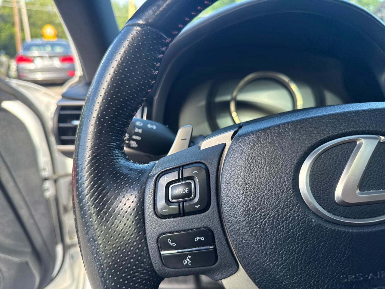 Used 2018 Lexus IS 350 F Sport w/ F Sport Package AWD/4WD image 31