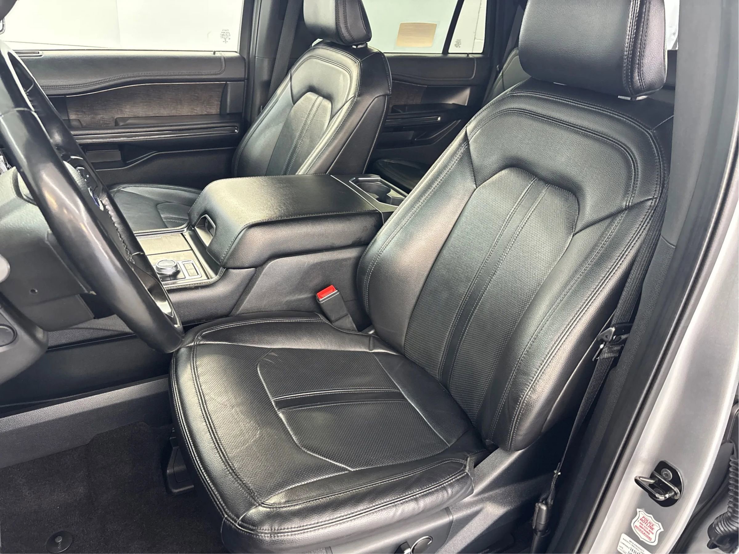 Used 2021 Ford Expedition Max Limited AWD/4WD image 13