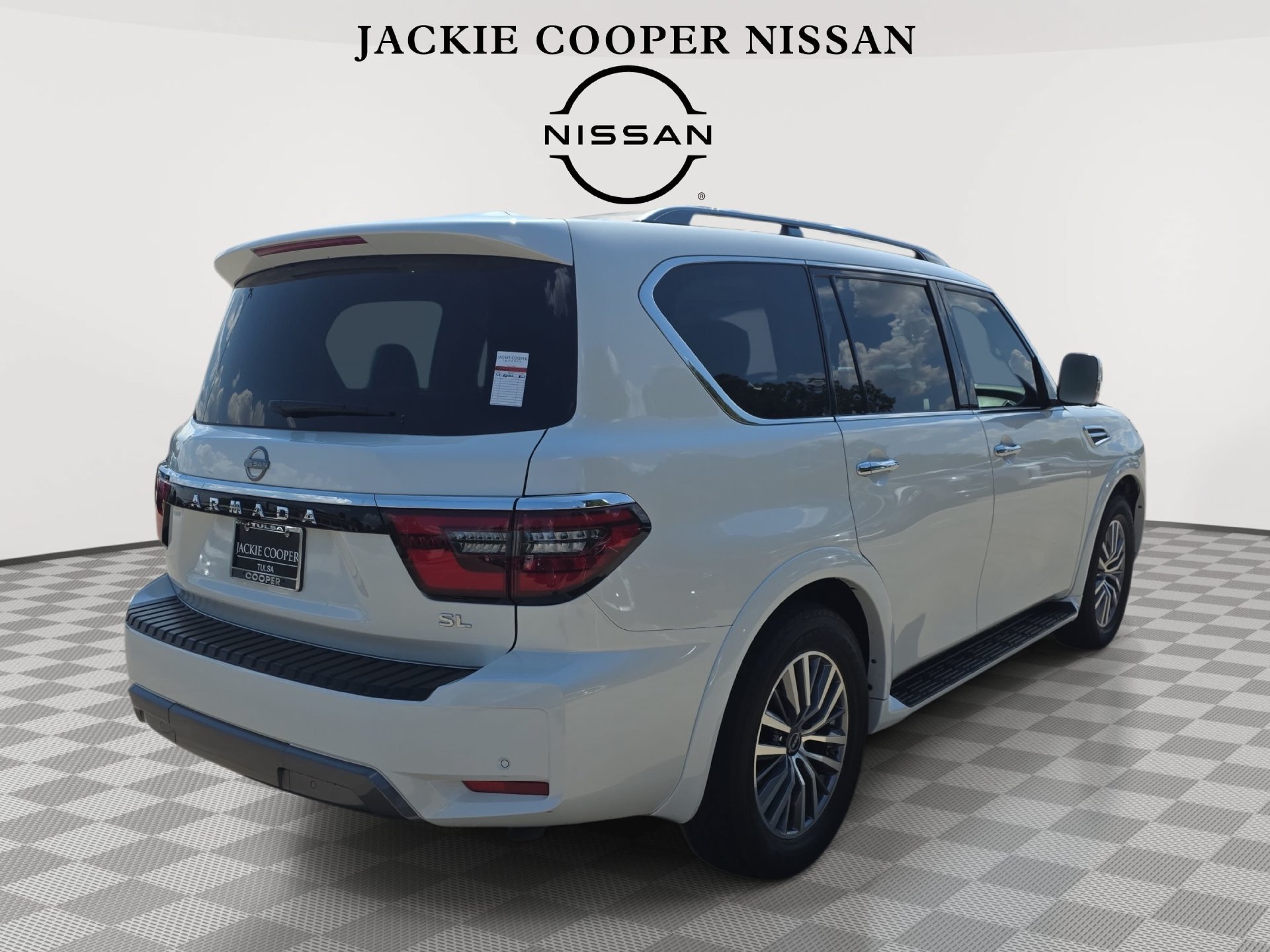 Used 2023 Nissan Armada SL w/ Cargo Package RWD image 5