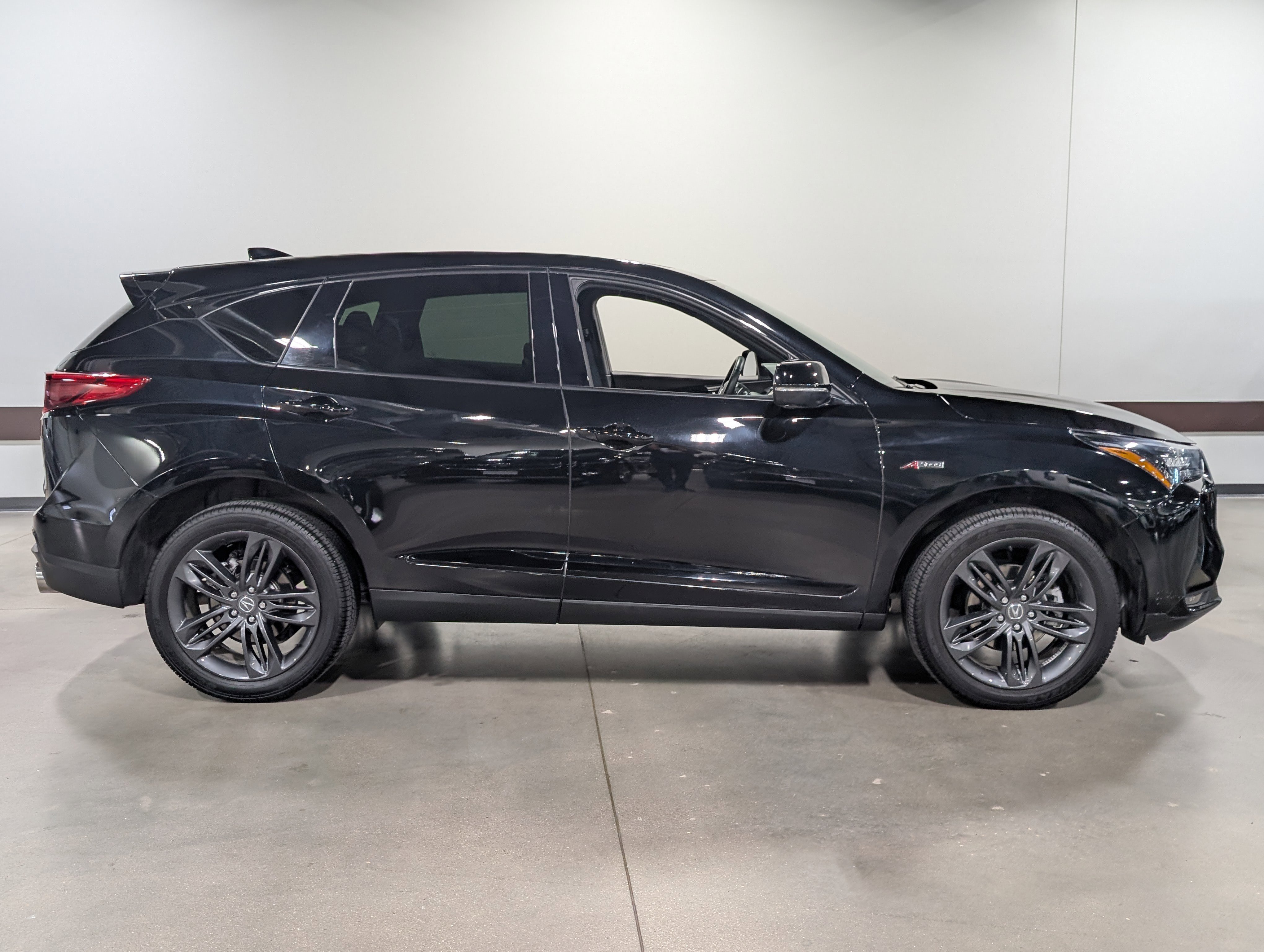 Used 2024 Acura RDX A-Spec AWD/4WD image 2