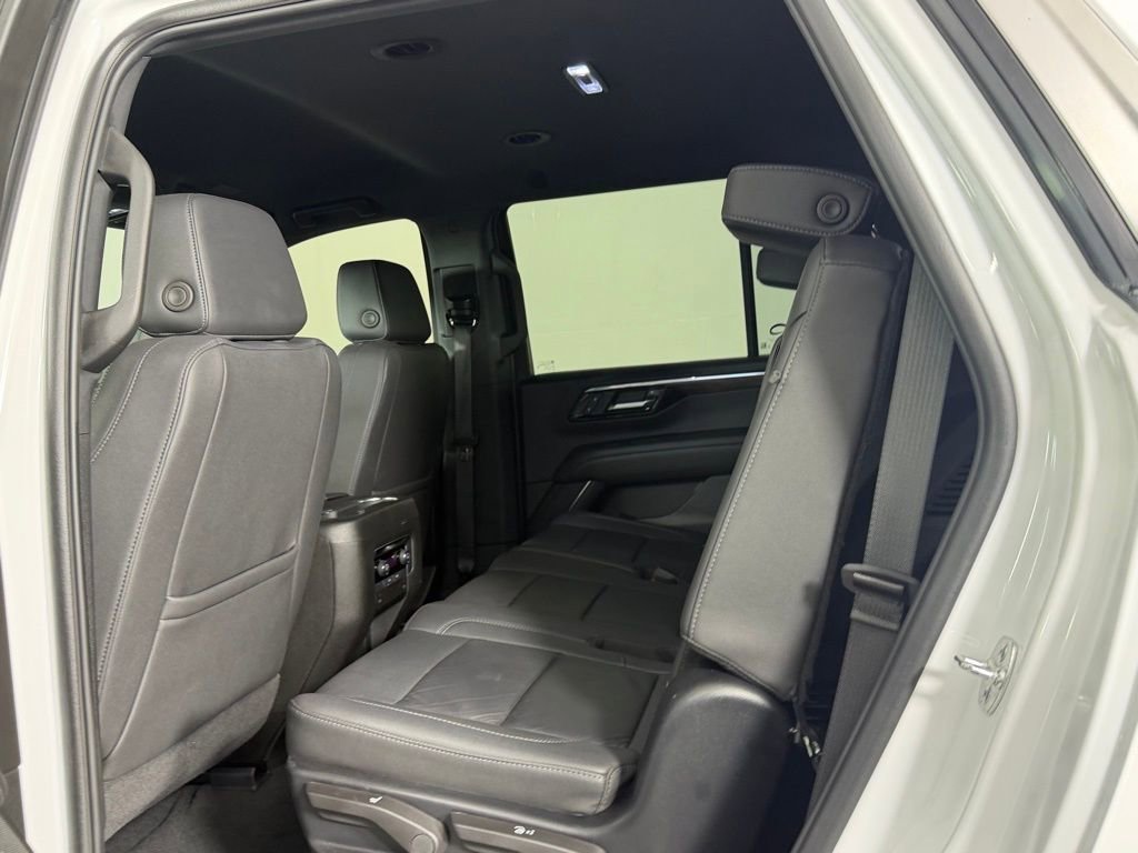 Used 2025 Chevrolet Tahoe LT image 23