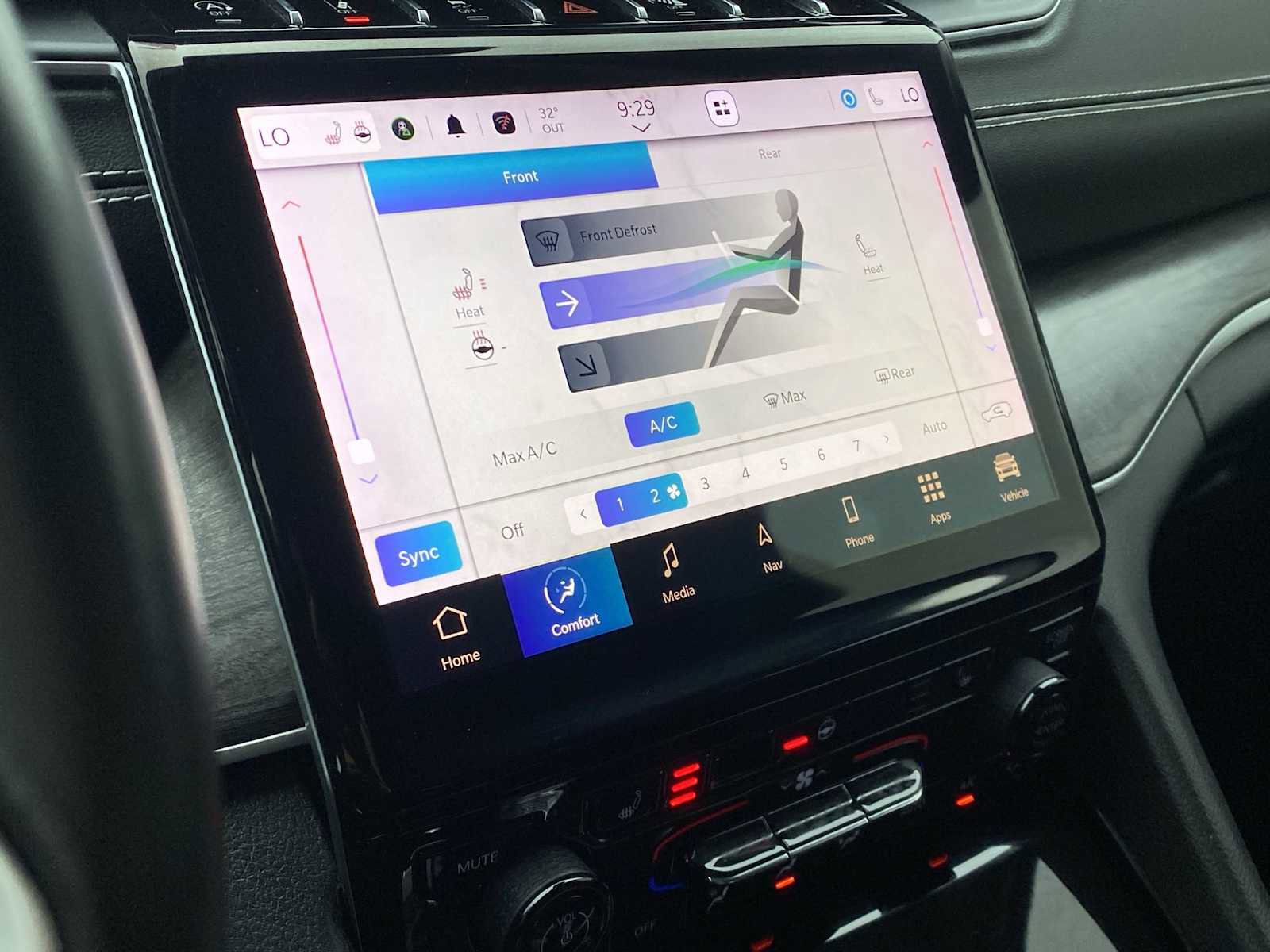 Certified 2022 Jeep Grand Cherokee L Limited image 27