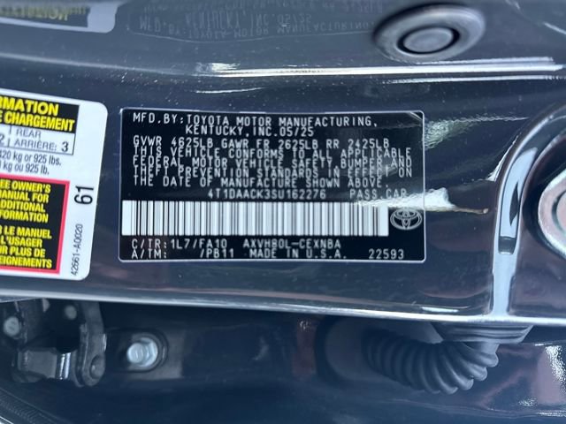 Used 2025 Toyota Camry LE image 30