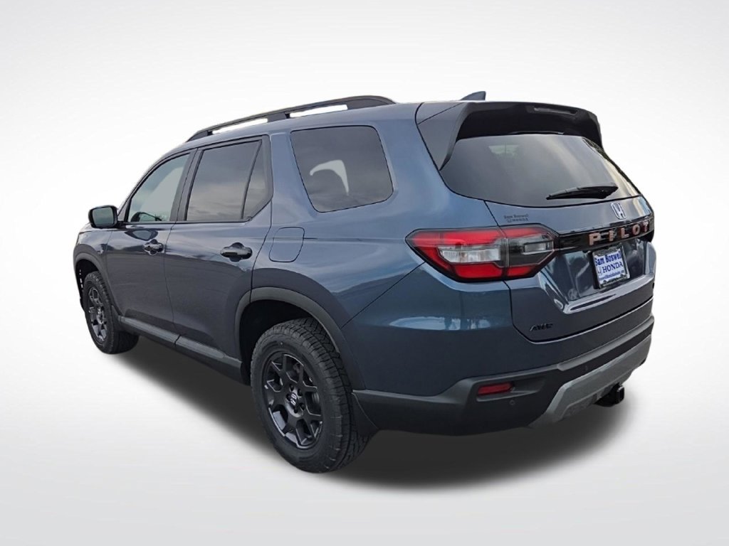 New 2026 Honda Pilot TrailSport image 6