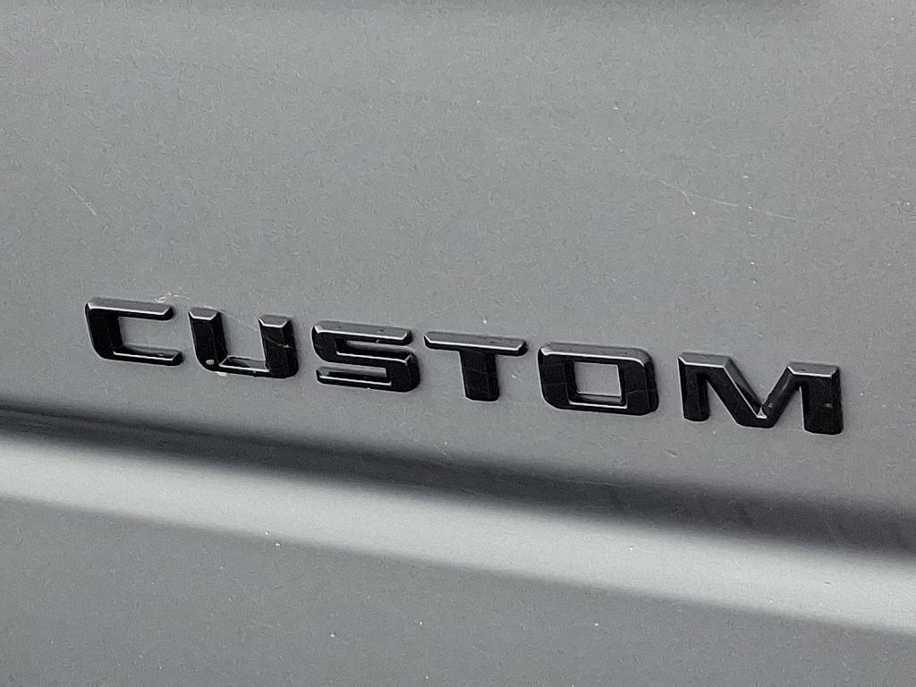 New 2026 Chevrolet Silverado 1500 Custom w/ LPO, Dark Essentials Package AWD/4WD image 12