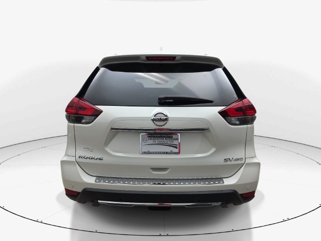 Used 2019 Nissan Rogue SV w/ Premium Package AWD/4WD image 7