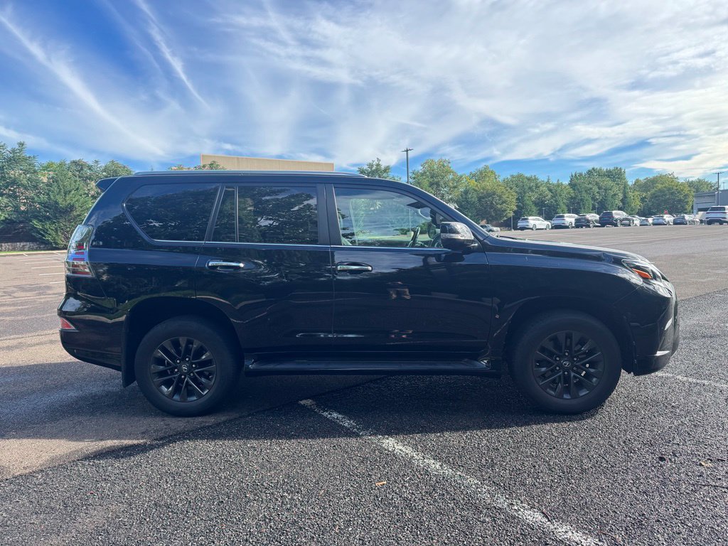 Used 2020 Lexus GX 460 Premium w/ Premium Package AWD/4WD image 5