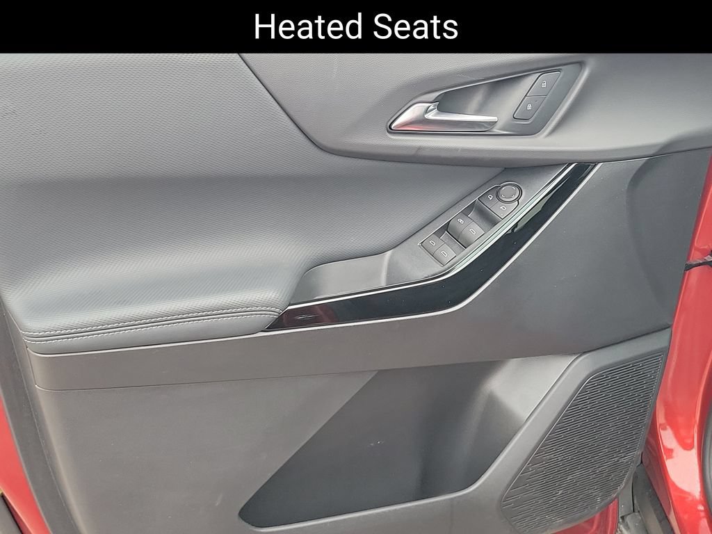 Certified 2026 Chevrolet Equinox LT w/ Safety and Technology Package FWD image 8