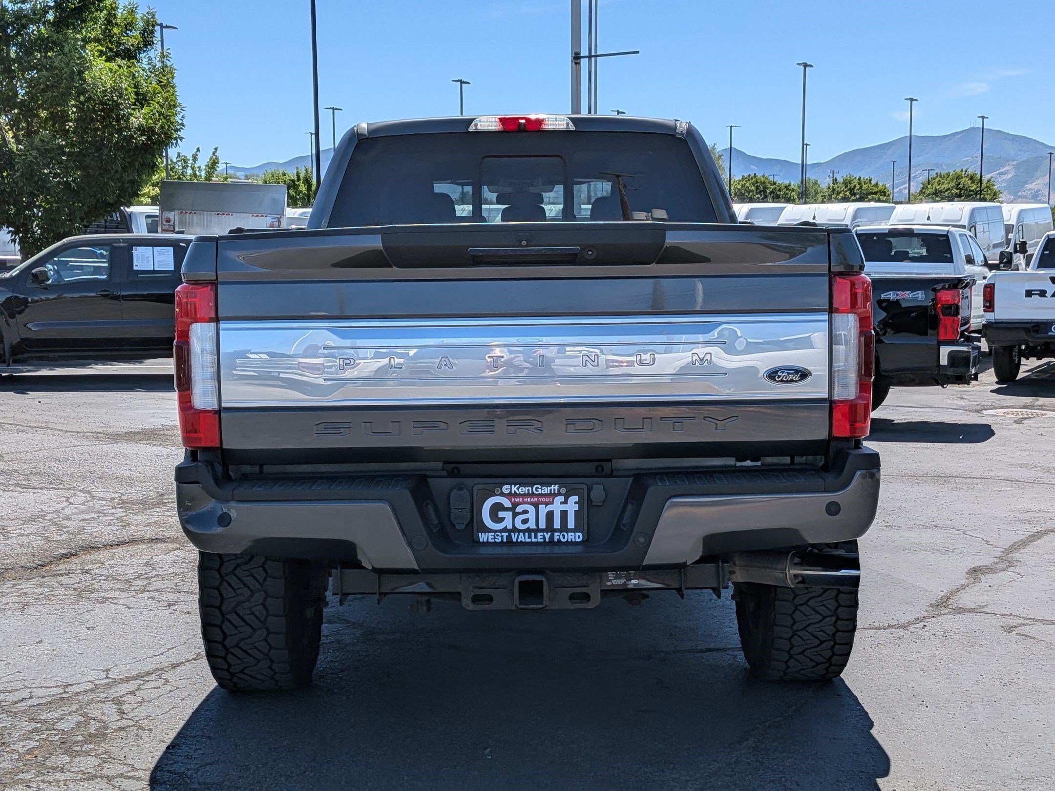 Used 2018 Ford F350 Platinum w/ Platinum Ultimate Package AWD/4WD image 5