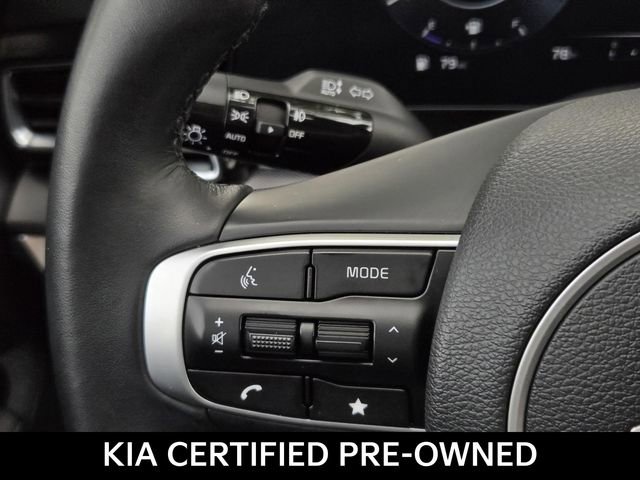 Certified 2025 Kia Sportage SX AWD/4WD image 31