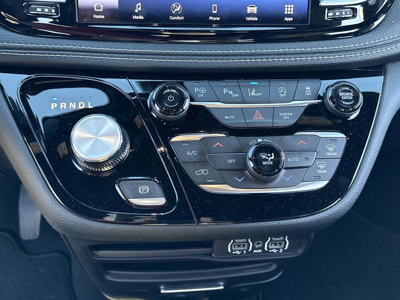 New 2025 Chrysler Pacifica Select image 7