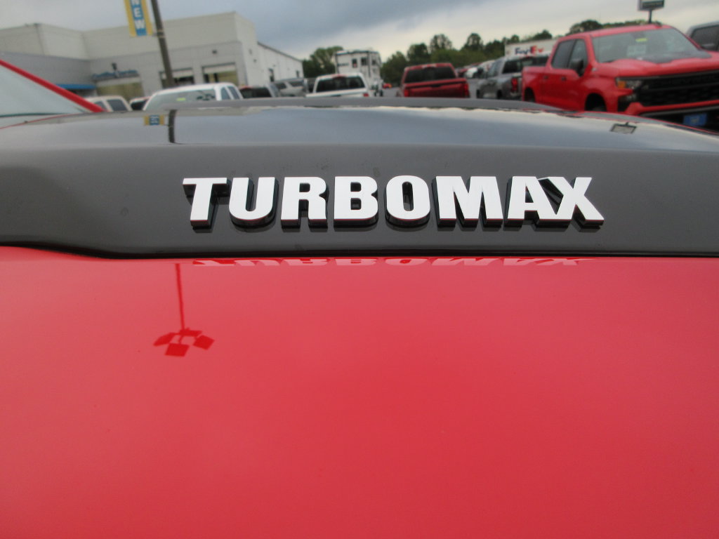 New 2026 Chevrolet Silverado 1500 Custom Trail Boss w/ LPO, Dark Essentials Package AWD/4WD image 11