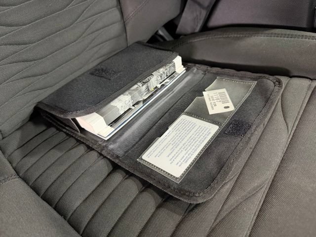 Used 2020 Ford Explorer XLT AWD/4WD image 25
