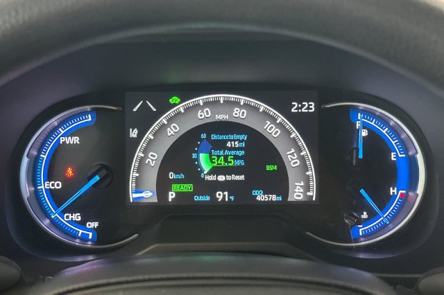 Certified 2025 Toyota RAV4 XLE AWD/4WD image 29
