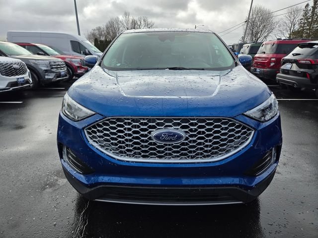 Used 2024 Ford Edge SEL w/ Convenience Package AWD/4WD image 2