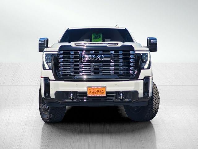 New 2025 GMC Sierra 2500 Denali Ultimate w/ Max Trailering Package AWD/4WD image 2