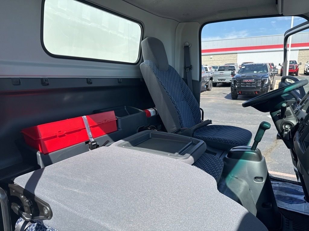 New 2024 Chevrolet Low Cab Forward RWD image 44