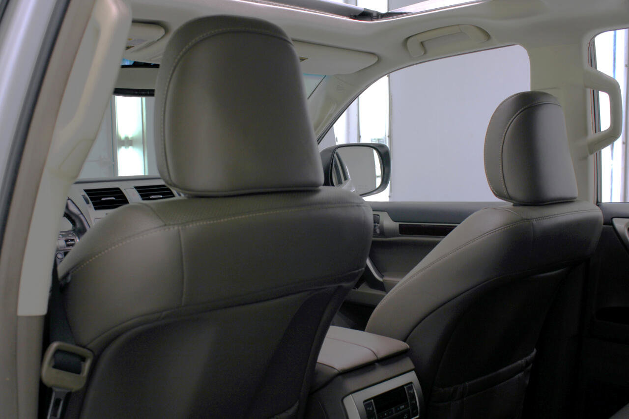 Used 2016 Lexus GX 460 Premium image 37