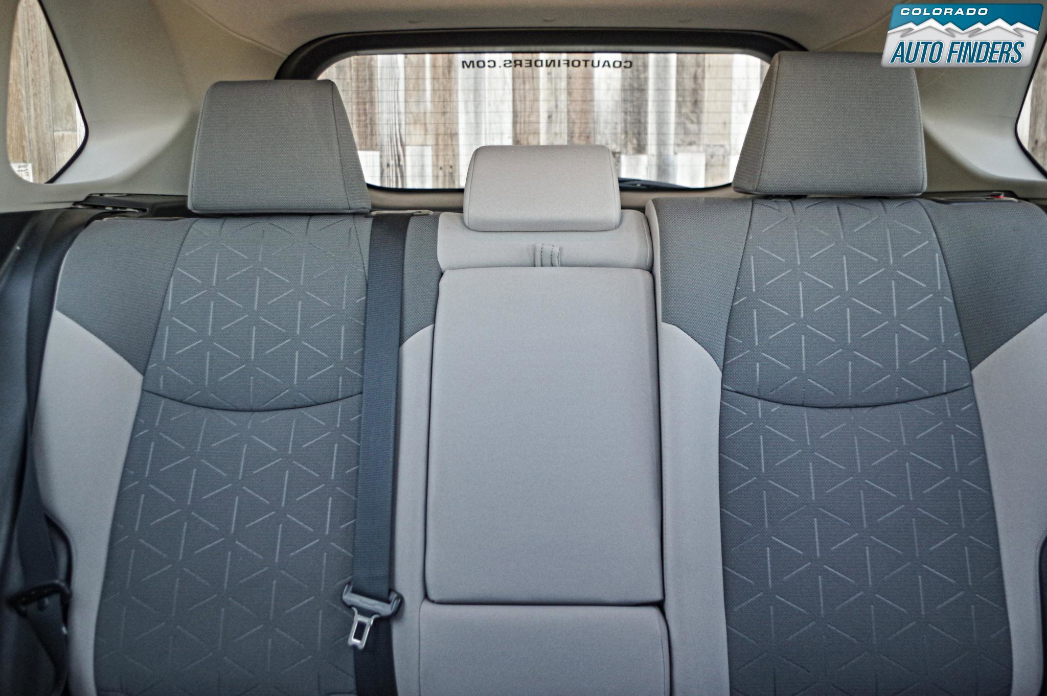 Used 2020 Toyota RAV4 XLE w/ Convenience Package image 24