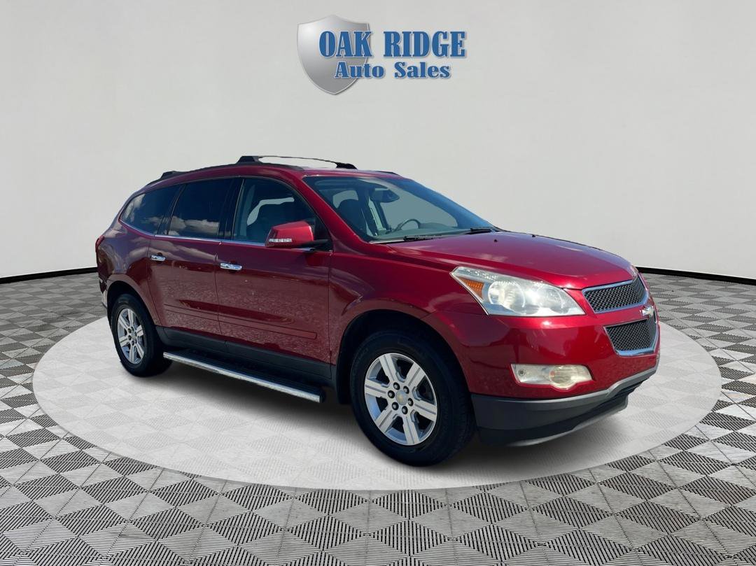 Used 2012 Chevrolet Traverse LT image 3