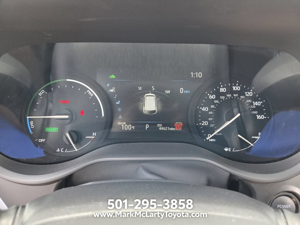 Used 2025 Toyota Sienna XLE FWD image 24