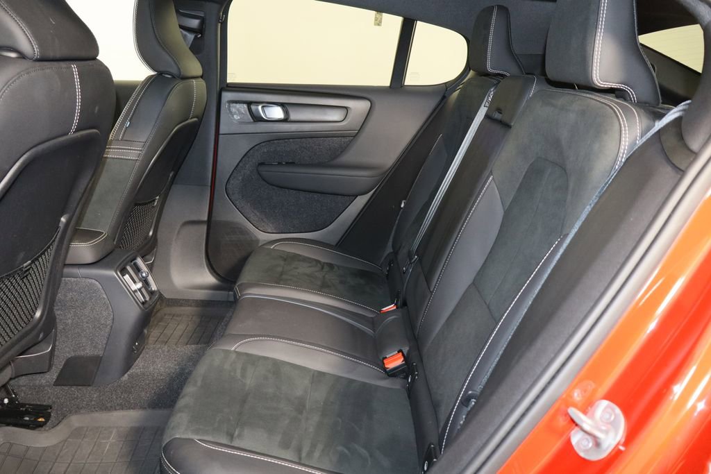 Used 2023 Volvo C40 P8 Recharge Plus w/ Protection Package Premier image 14