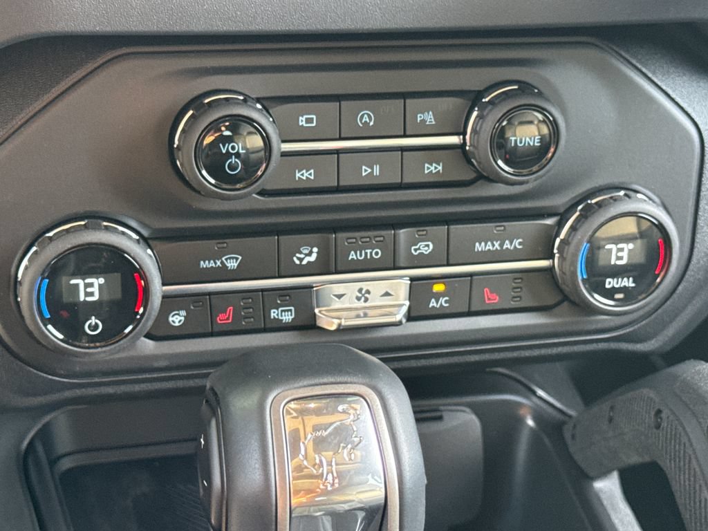 Used 2025 Ford Bronco Badlands AWD/4WD image 22