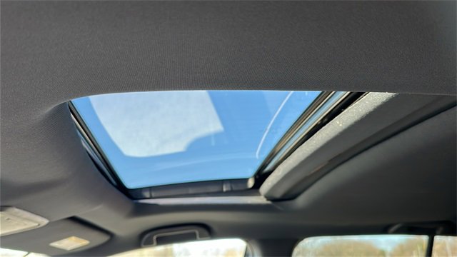 Used 2025 Honda Ridgeline TrailSport image 12