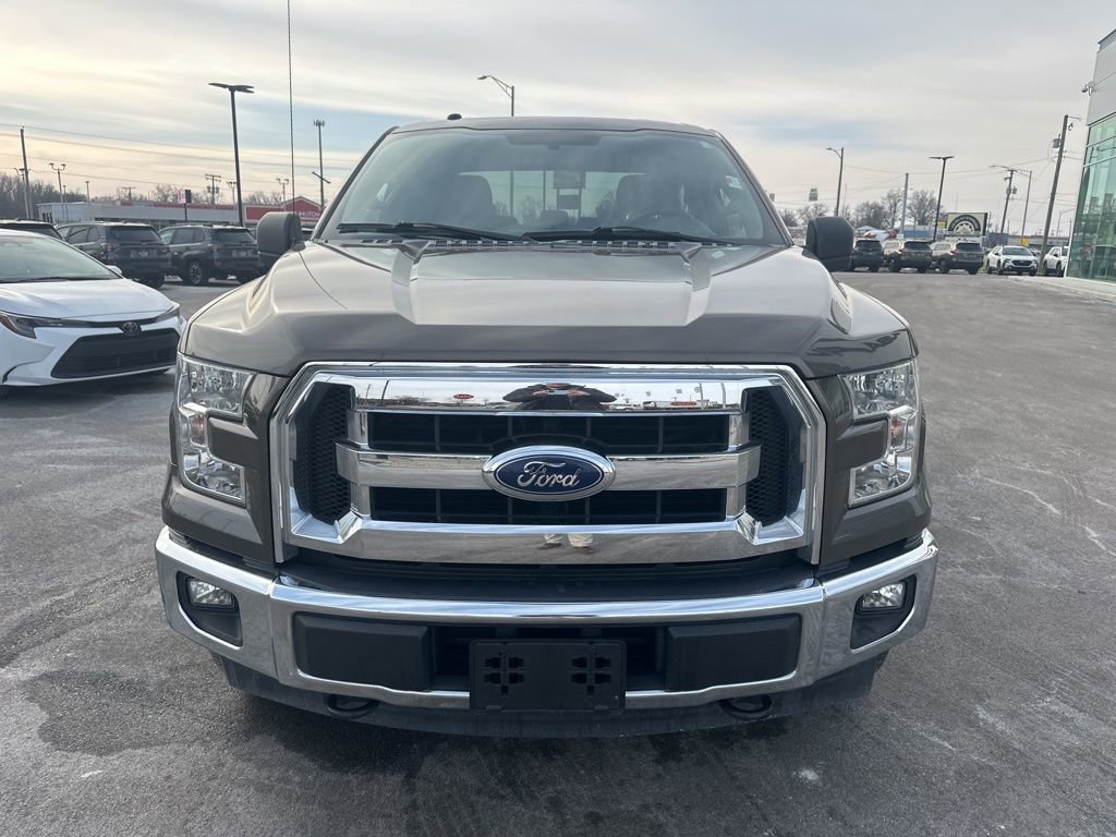 Used 2017 Ford F150 XLT image 2