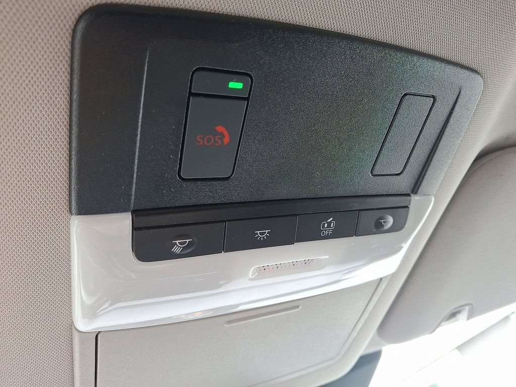 Used 2024 Nissan Pathfinder SV FWD image 25