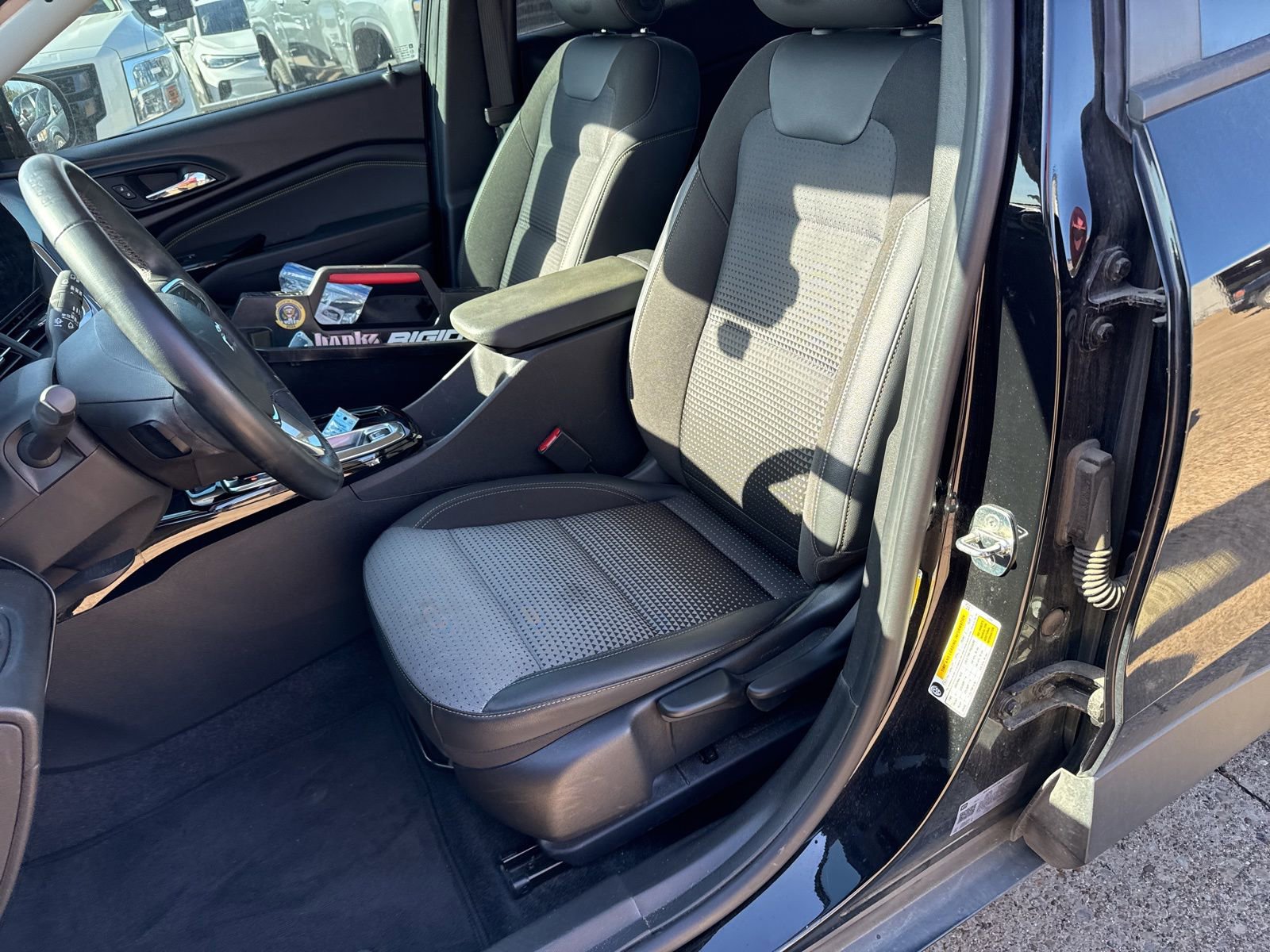 Used 2024 Chevrolet Trax LT w/ Driver Confidence Package image 11