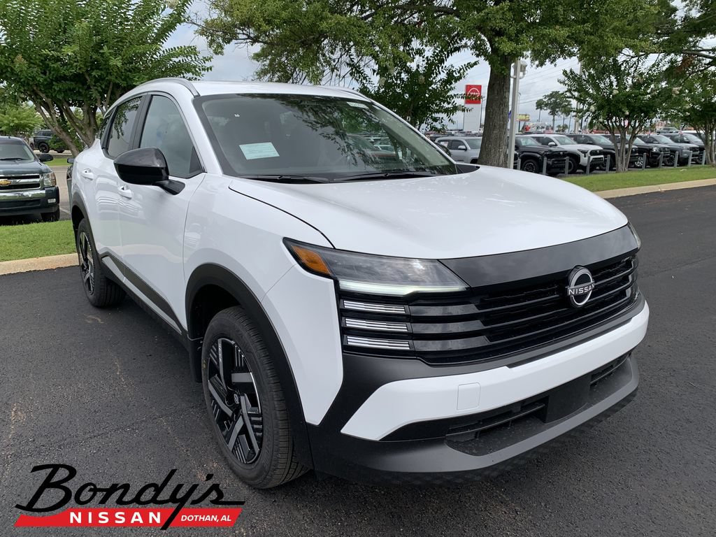 New 2026 Nissan Kicks SV w/ Cold Weather Package