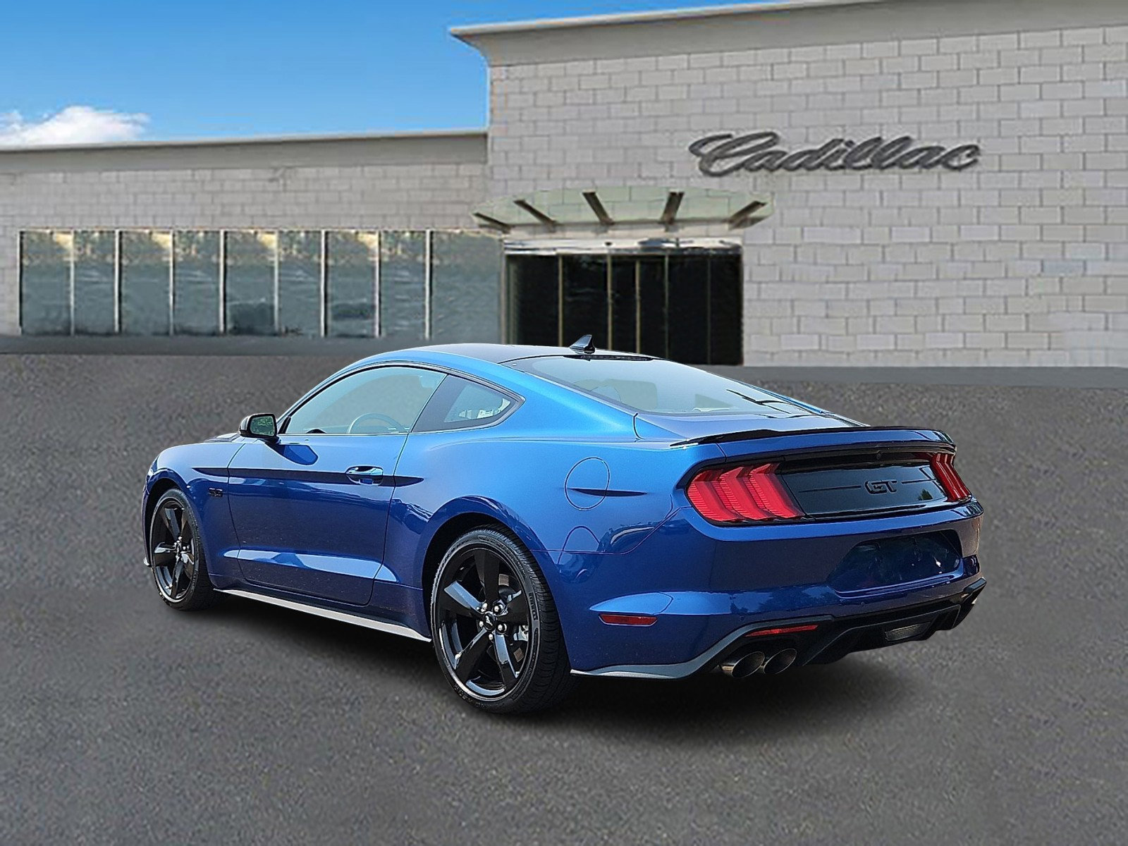 Used 2022 Ford Mustang GT Premium w/ Black Accent Package RWD image 6