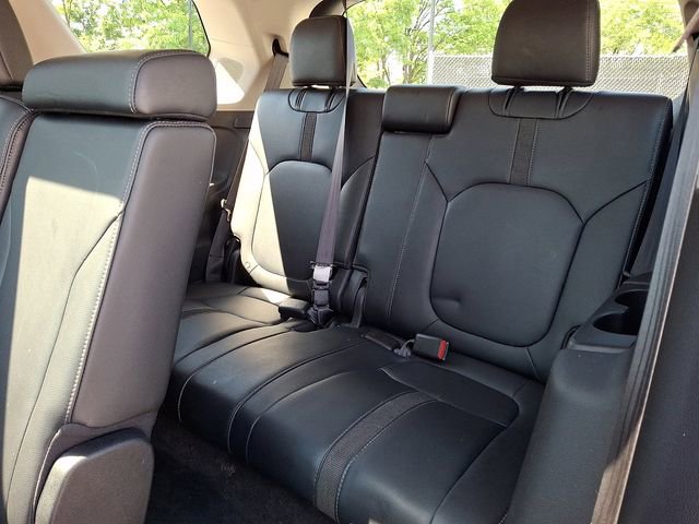 Used 2024 Honda Pilot Touring image 14