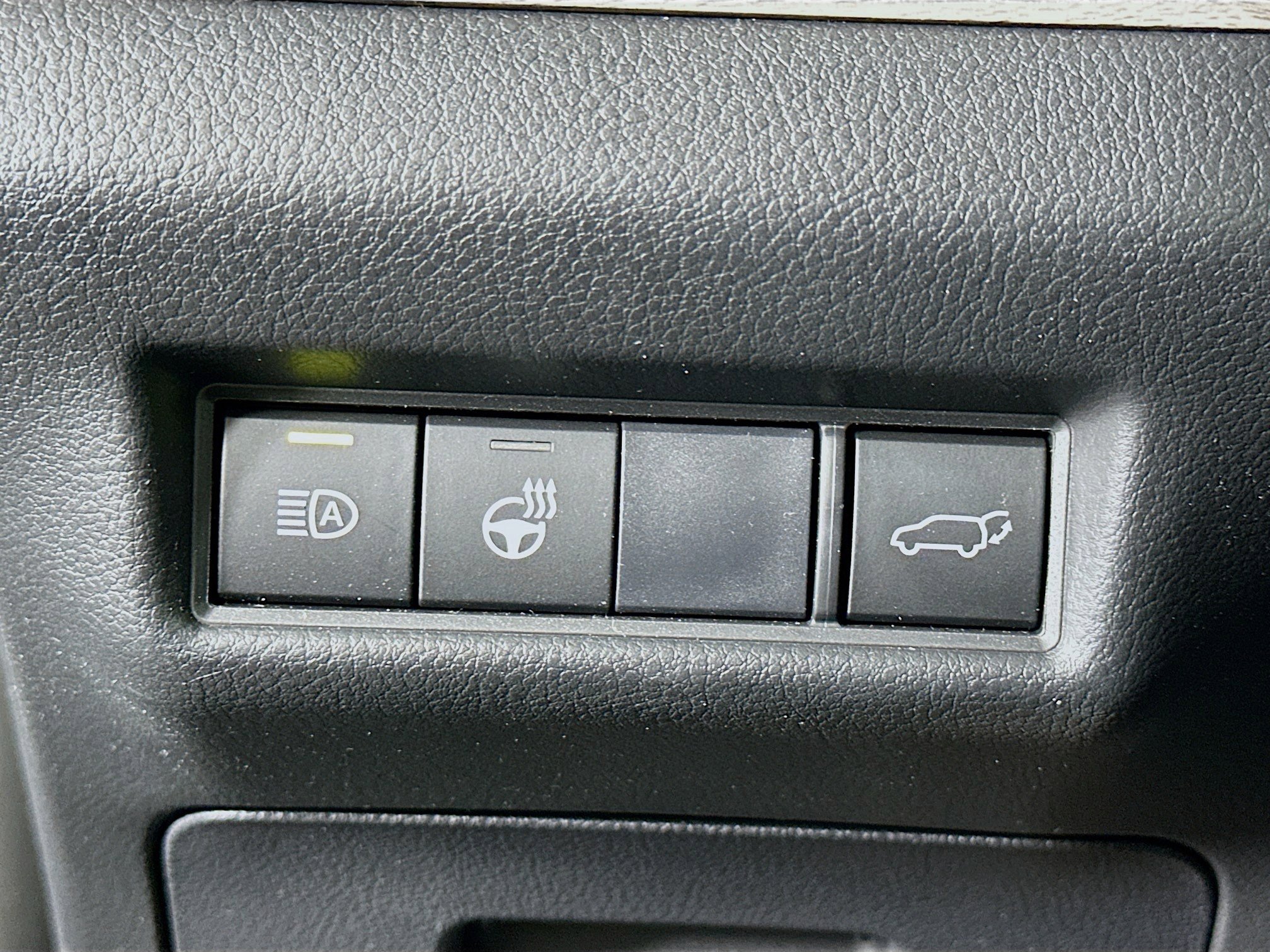 Used 2026 Toyota Grand Highlander FWD image 17