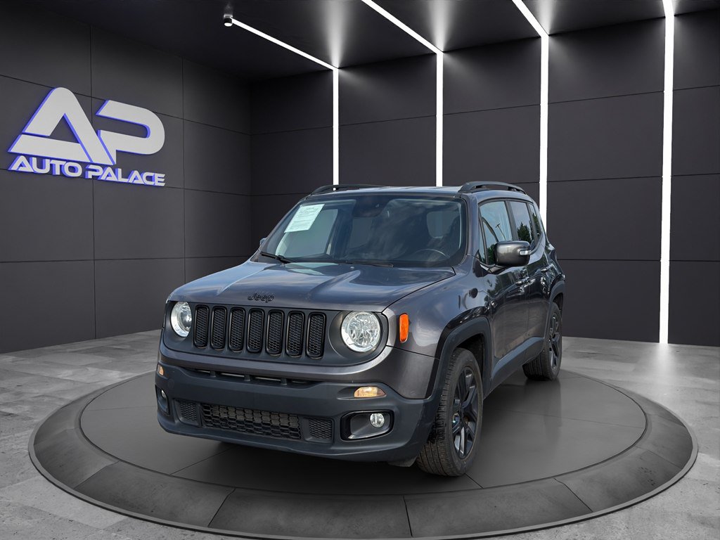 Used 2018 Jeep Renegade Altitude w/ Cold Weather Group FWD image 1