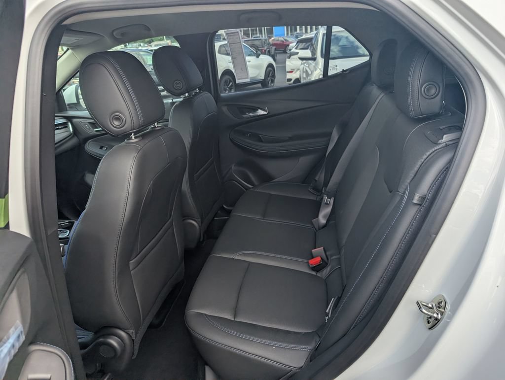 New 2026 Buick Encore GX Sport Touring FWD image 9