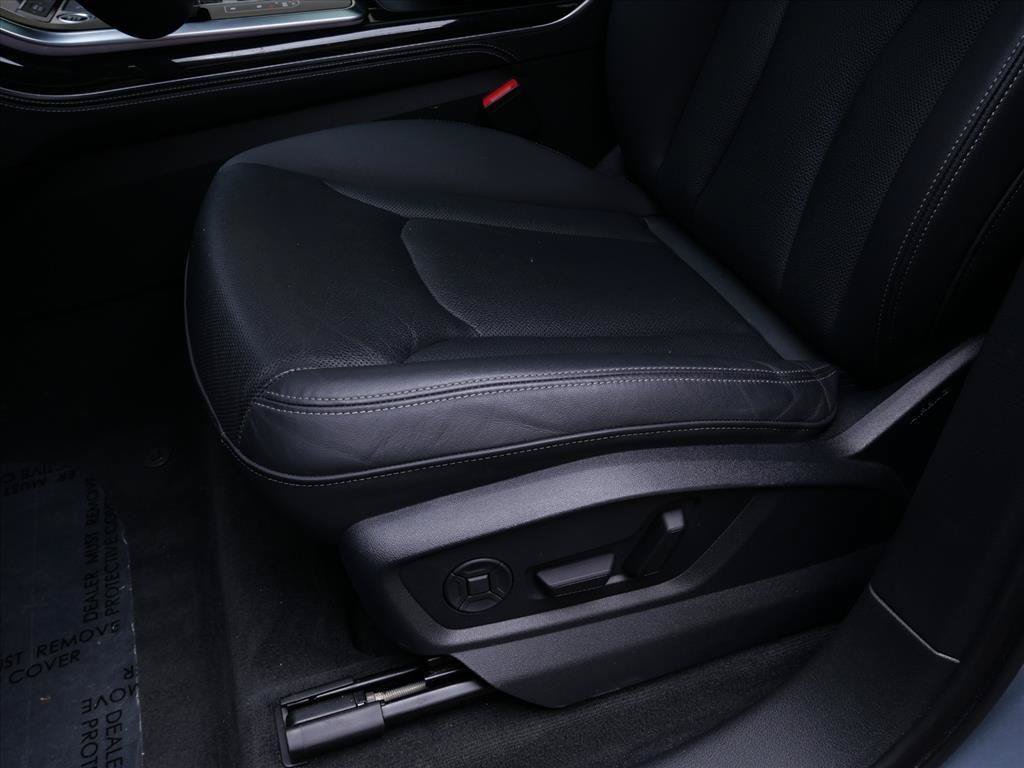 Used 2025 Audi Q7 2.0T Premium Plus AWD/4WD image 13