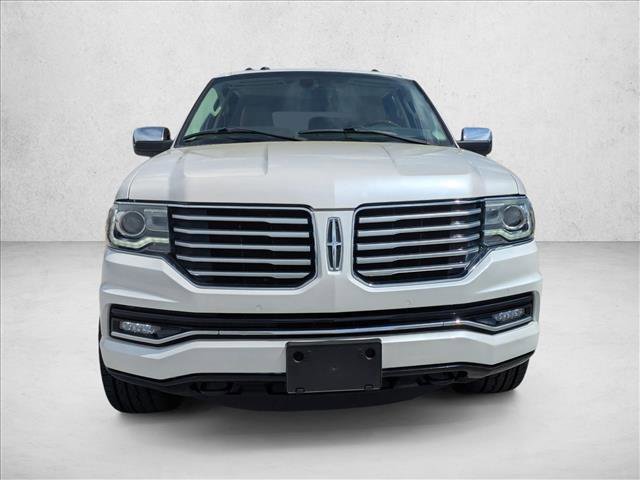 Used 2017 Lincoln Navigator Reserve video 2