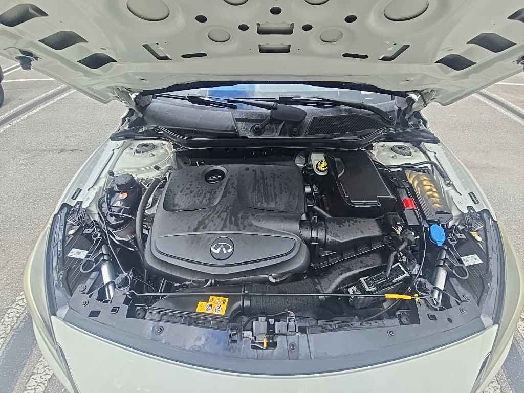 Used 2019 INFINITI QX30 w/ Navigation Package FWD image 35
